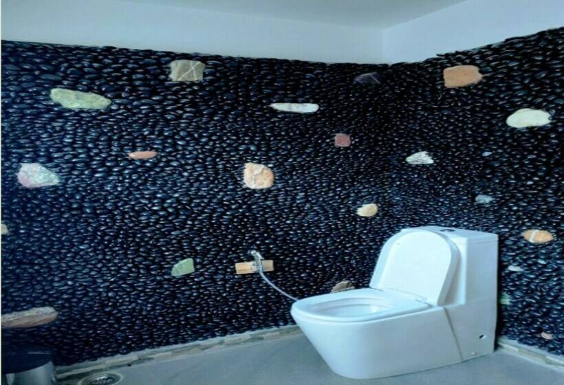 דירת חדר דלוקס, Stone Hedge Hotel Hunder