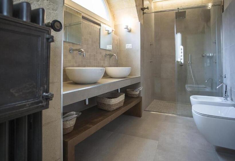 带阳台套房, Palazzo Montemurro