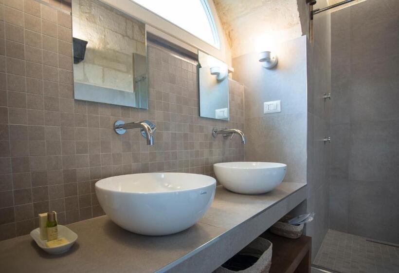 带阳台套房, Palazzo Montemurro