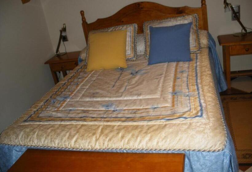 חדר סטנדרט, Ca De Graus