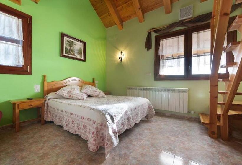 חדר סטנדרט לארבעה, Ca De Graus