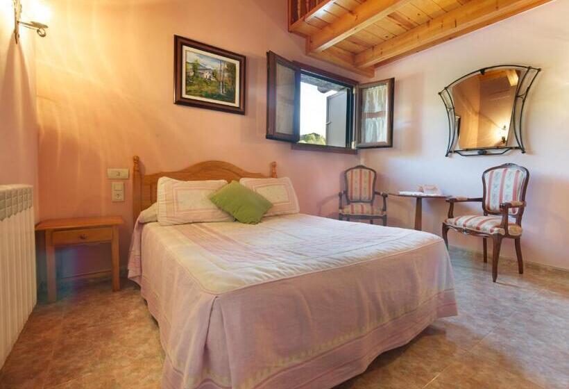 חדר סטנדרט מותאם לאדם עם מוגבלויות, Ca De Graus