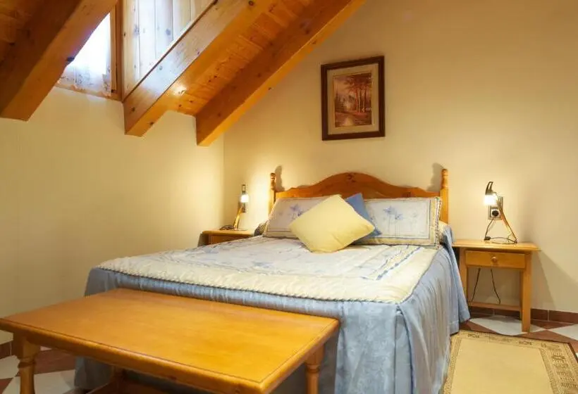 Quarto Estandar para Deficientes Físicos, Ca De Graus