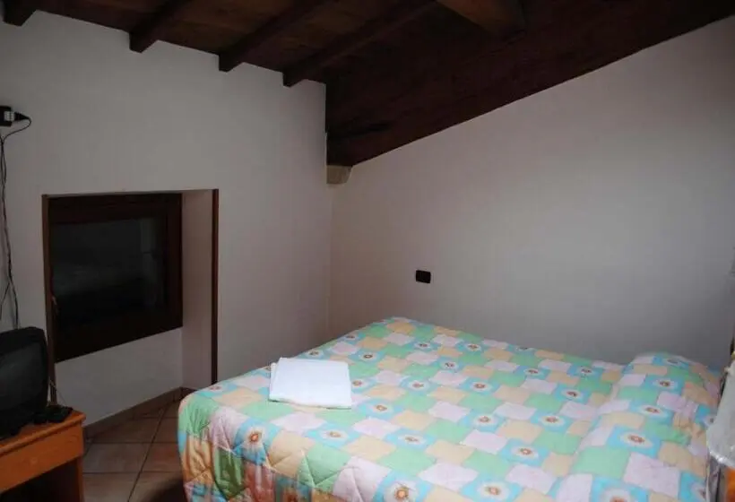 スタンダードルーム, Albergo Al Platano