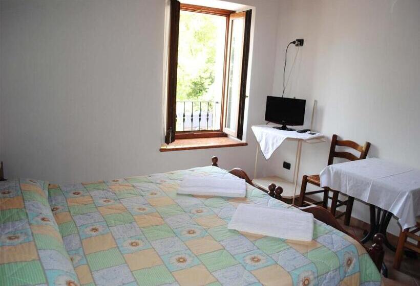 غرفة قياسية, Albergo Al Platano