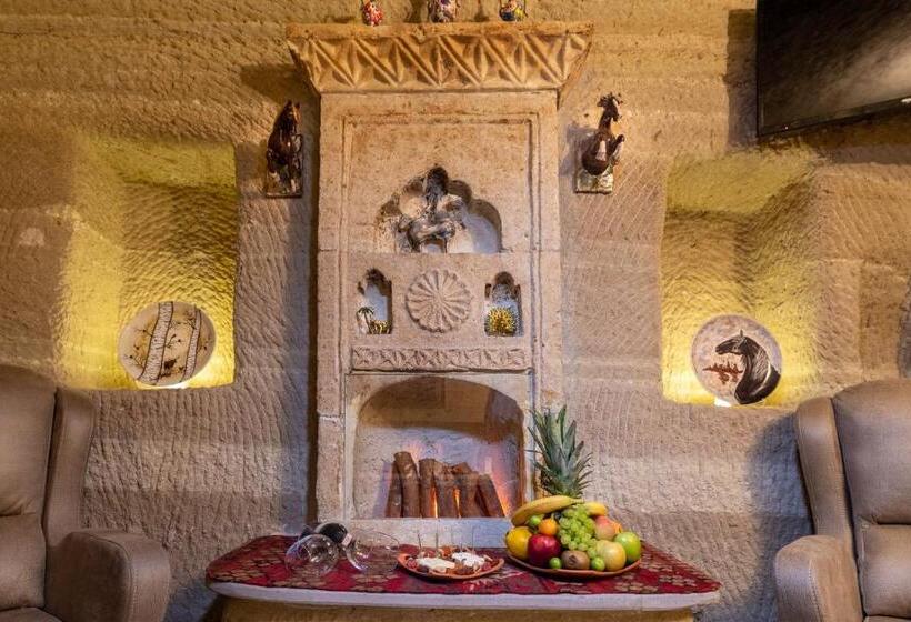 デラックスルーム, Lord Of Cappadocia