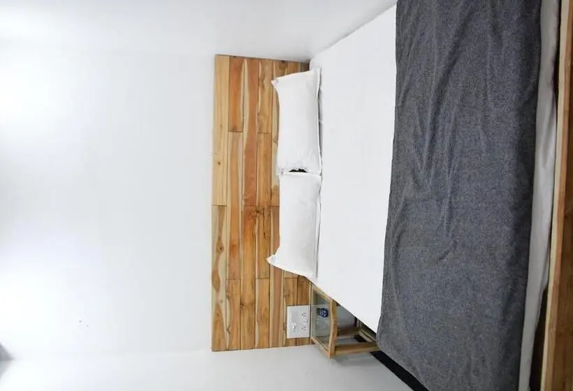 Chambre Standard, Regency