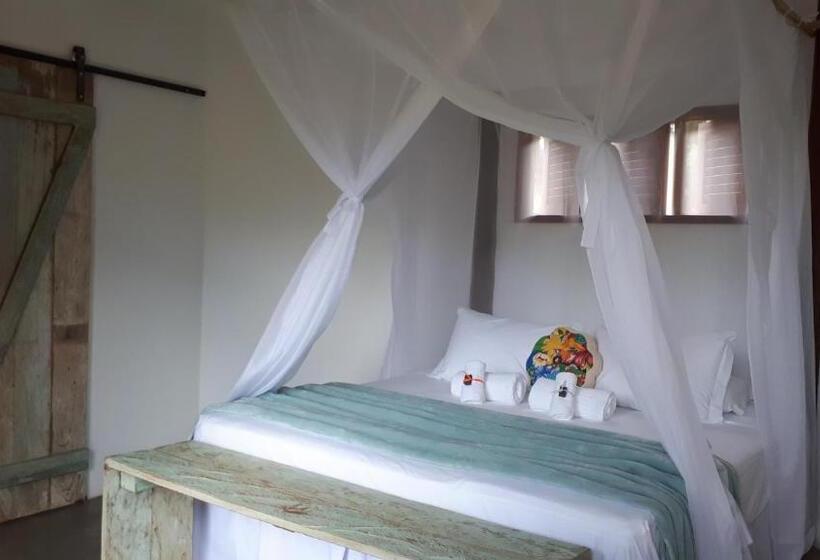 بنجلو قياسى مطلّ علي الحديقة, Pousada Vila Cacau