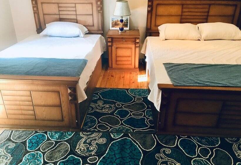 اتاق لوکس, Bella Casa Hostel