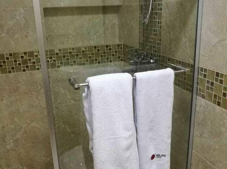 اتاق استاندارد چهار تخته, Sun