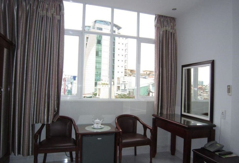 اتاق سوپریور, Xuan Dan