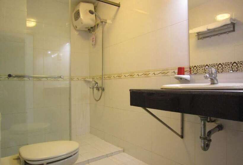 اتاق خانوادگی, Xuan Dan