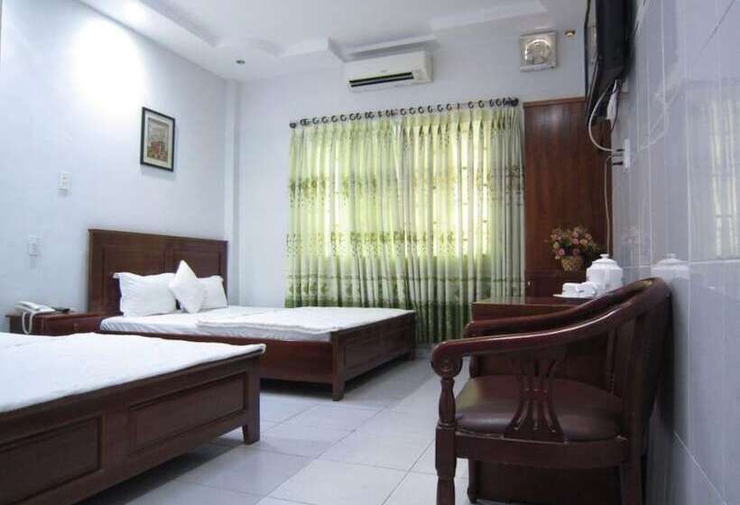 اتاق خانوادگی, Xuan Dan