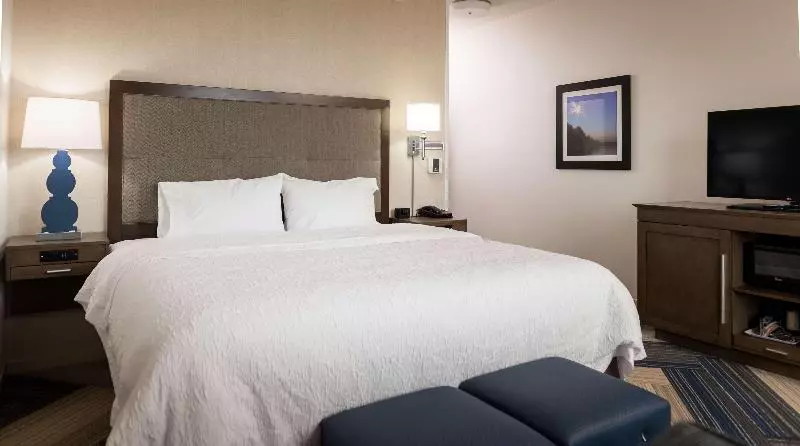 スタンダードルーム, Quality Inn Logan Near University