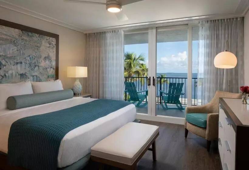 سوئیت با تخت بزرگ, The Laureate Key West