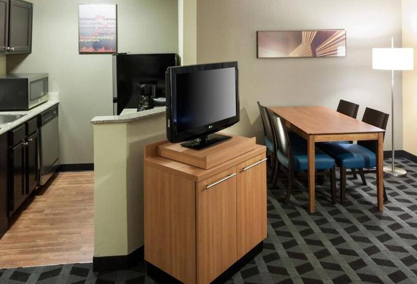 Люкс 2 Спальни, Towneplace Suites Dallas Arlington North