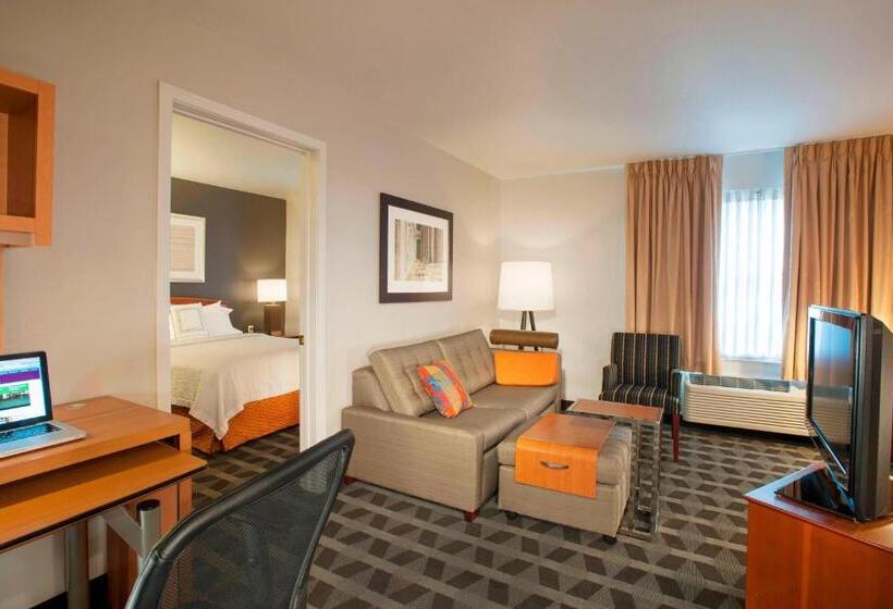 Люкс Кровать Квин, Towneplace Suites Dulles Airport