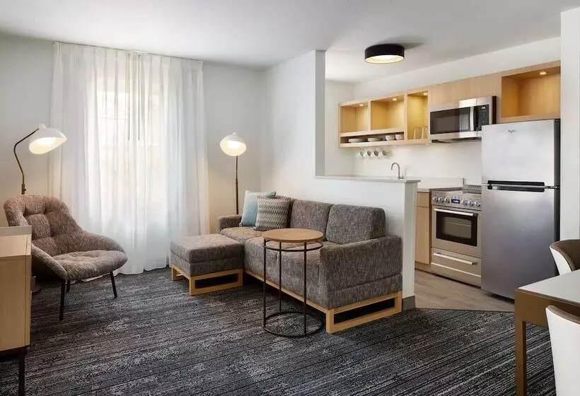 سوئیت 2 خوابه, Towneplace Suites Dulles Airport