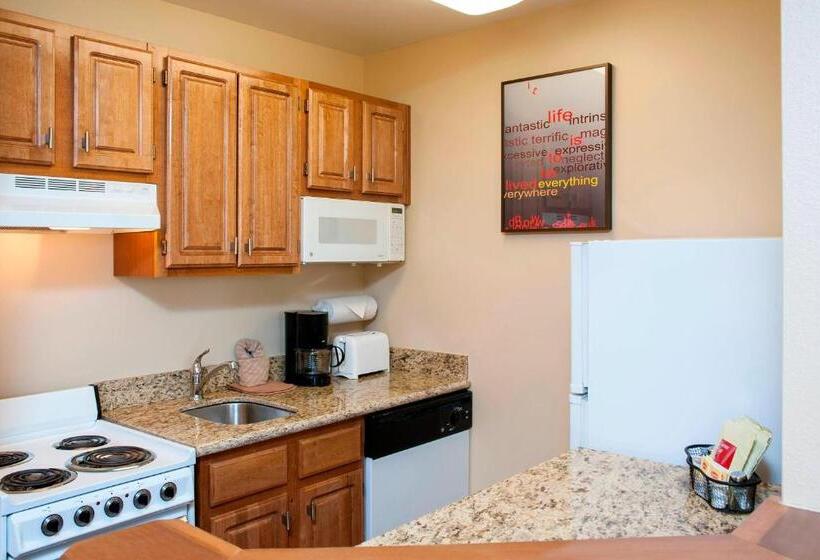 Студия Стандарт, Towneplace Suites Indianapolis Park 100