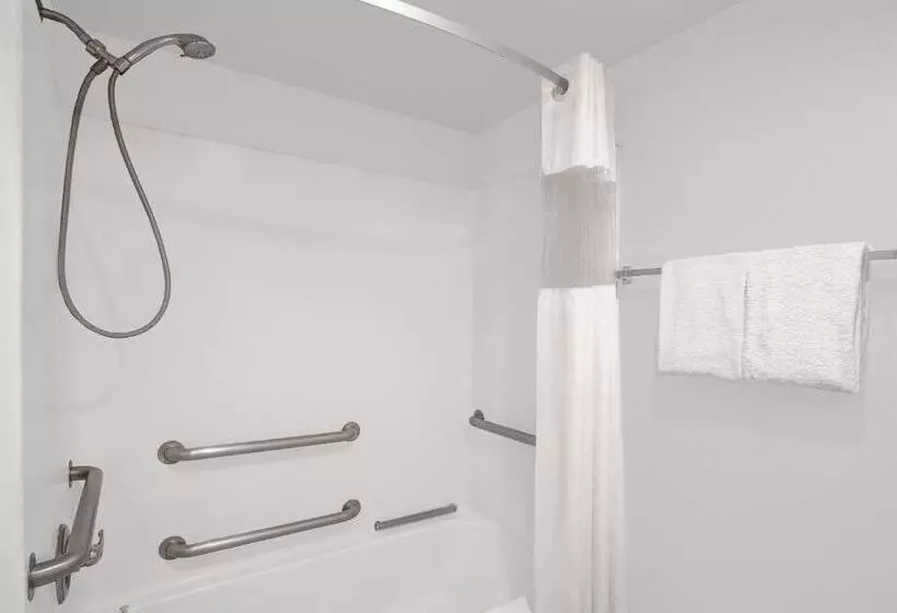 身障者適用スタンダードルーム, Travelodge By Wyndham Cedar City