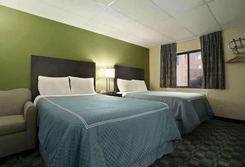 Номер Стандарт 2 Двуспальные Кровати, Travelodge By Wyndham Cleveland Lakewood