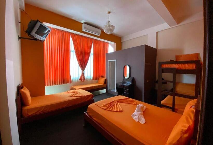 Семейный Номер, Hostal Puerto Azul