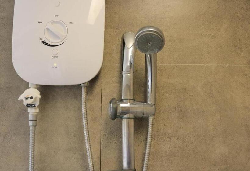 اتاق استاندارد, Reddoorz At Grand Apartelle Hernan Cortes Cebu