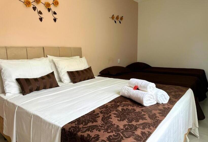 Quarto Familiar, Shalom Pousada Capitolio