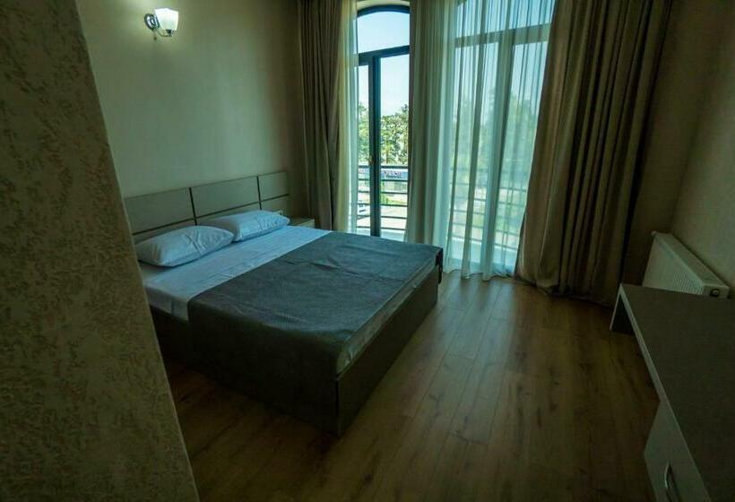 اتاق لوکس, Twins