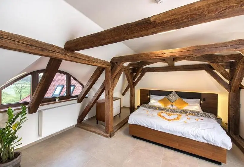 デラックススイート, Residence Hluboká