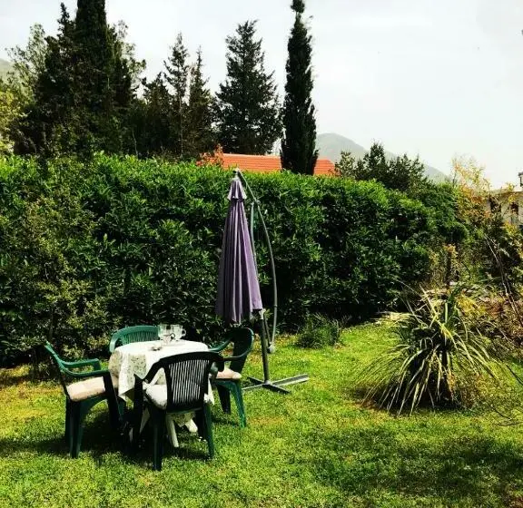 سوییت, Vila Jovana