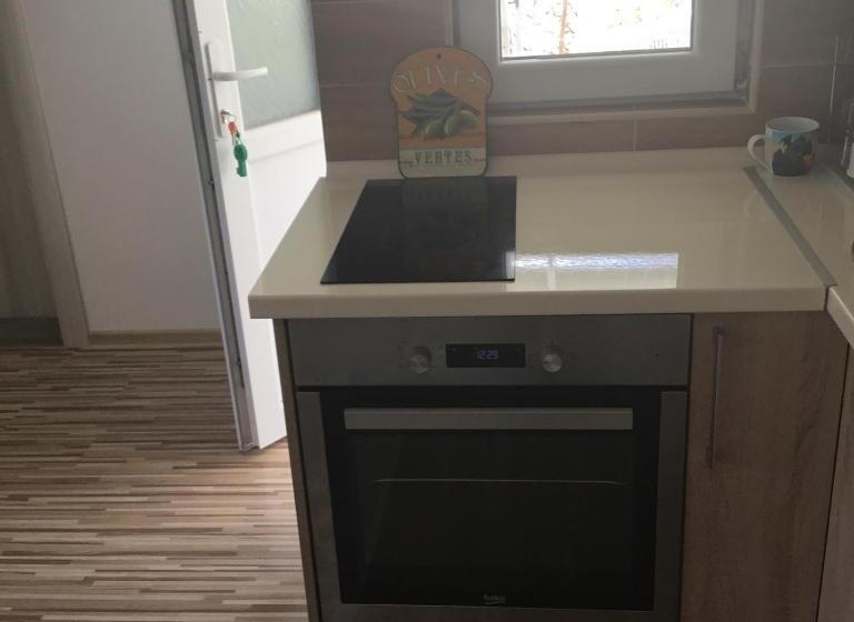 سوییت, Vila Jovana