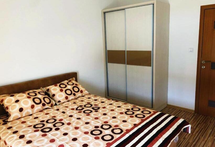 سوئیت 2 خوابه, Vila Jovana