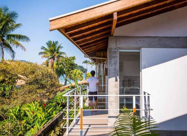 اتاق سوپریور سه تخته, Villa Sapê Pousada