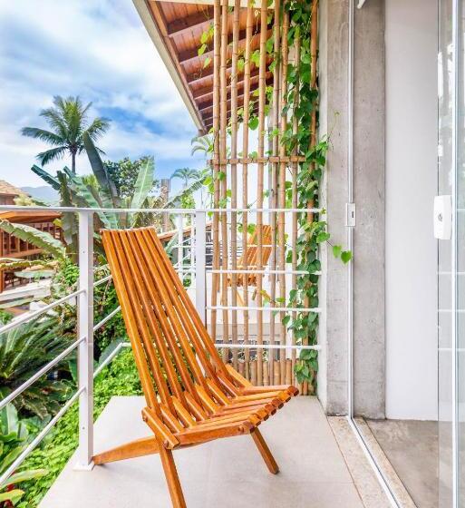 سوییت سوپریور با چشمانداز دریا, Villa Sapê Pousada