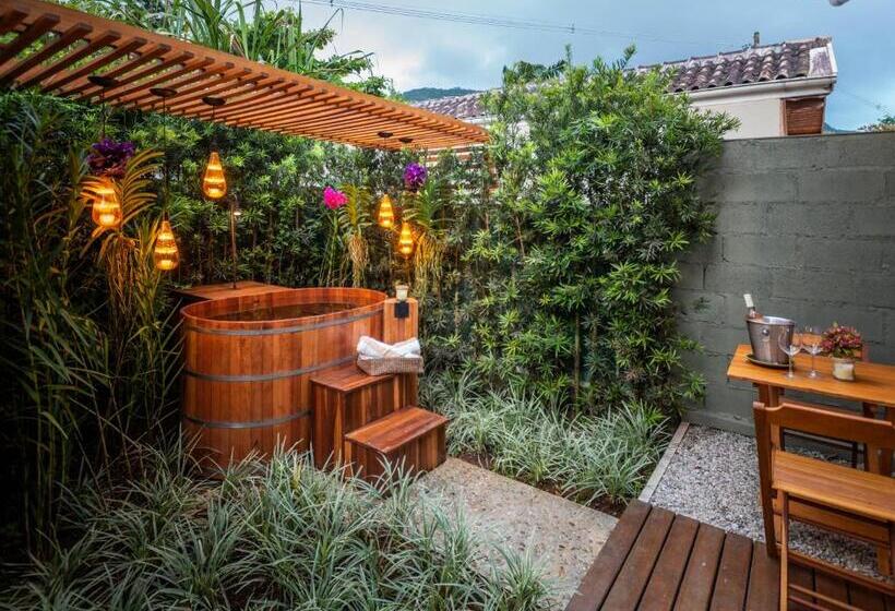 اتاق استاندارد با تخت بزرگ, Villa Sapê Pousada