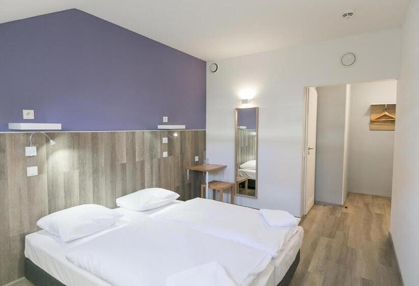 اتاق استاندارد, Prague Dream Hostel