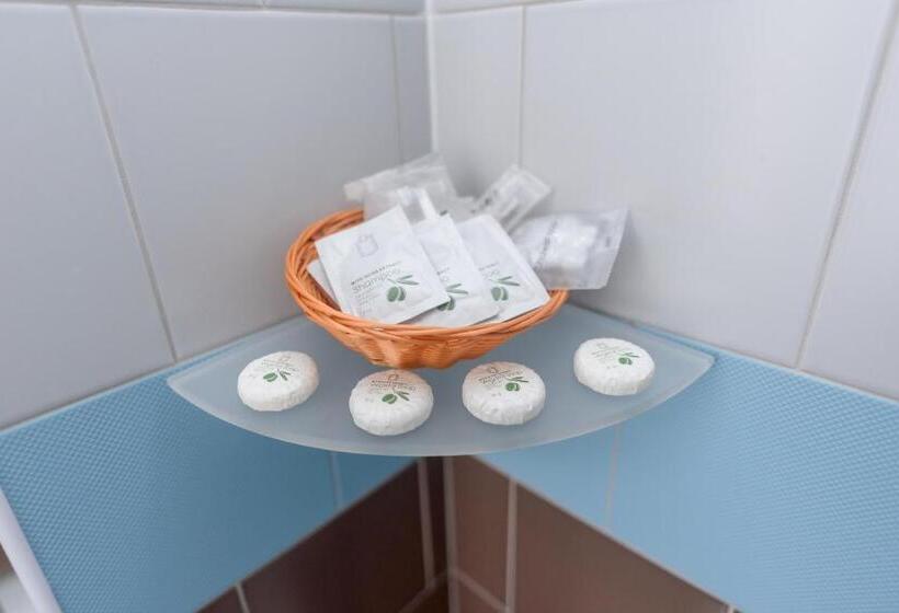 اتاق استاندارد چهار تخته, Prague Dream Hostel