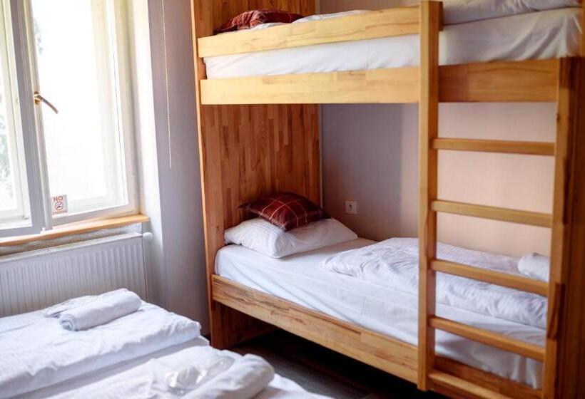 اتاق استاندارد, Prague Dream Hostel