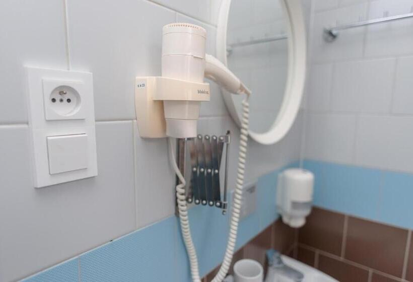 اتاق استاندارد چهار تخته, Prague Dream Hostel