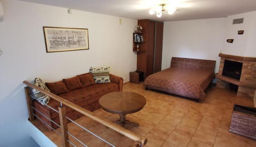 آپارتمان 1 خوابه با تراس, Pušynas Apartments