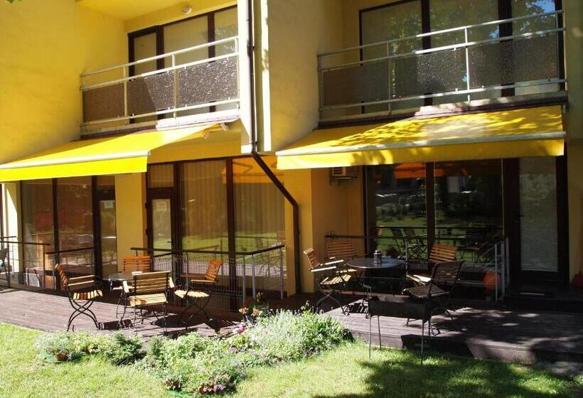 آپارتمان 1 خوابه با تراس, Pušynas Apartments
