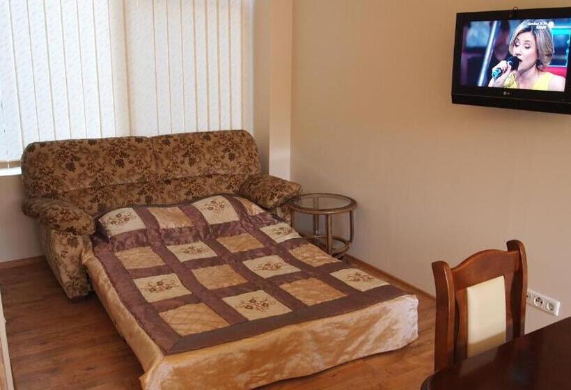 آپارتمان 1 خوابه با تراس, Pušynas Apartments