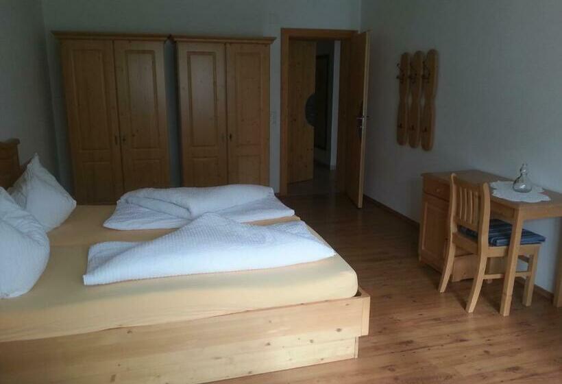 חדר משפחתי, Apparthotel Stoanerhof