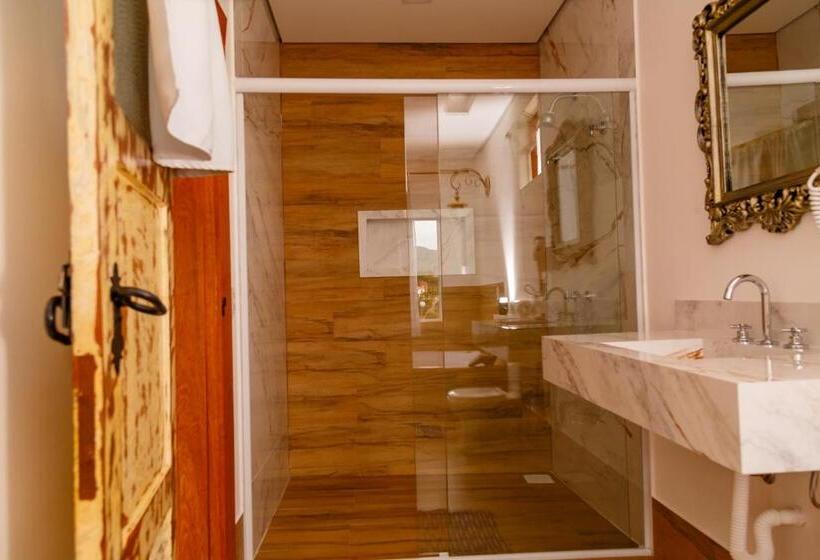 סוויטה נוף להרים, Chalés Pôr Do Sol