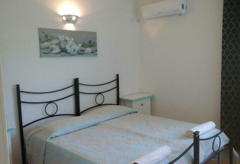 חדר סטנדרט נוף לגינה, Santu Paulu Country House