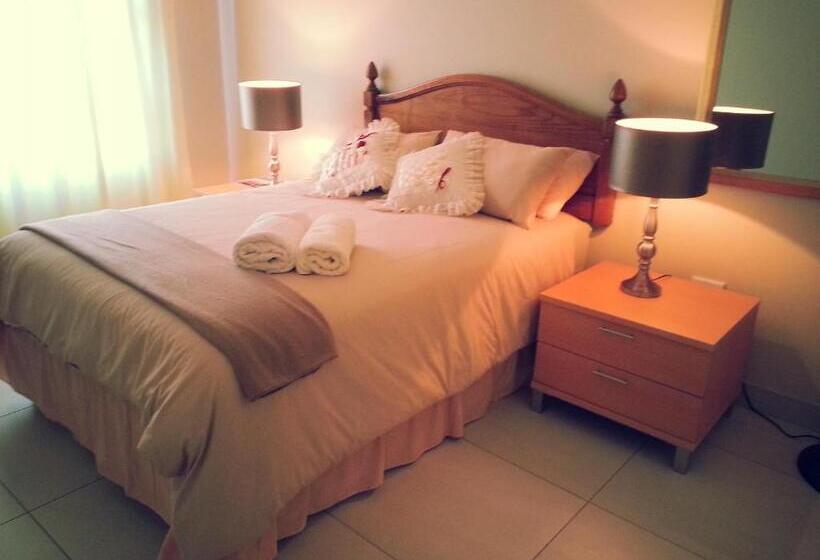 Standard room with outdoor bath, The Homestead Margate South Africa