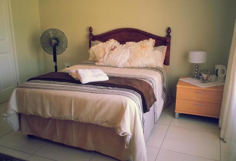 Номер Стандарт, The Homestead Margate   South Africa