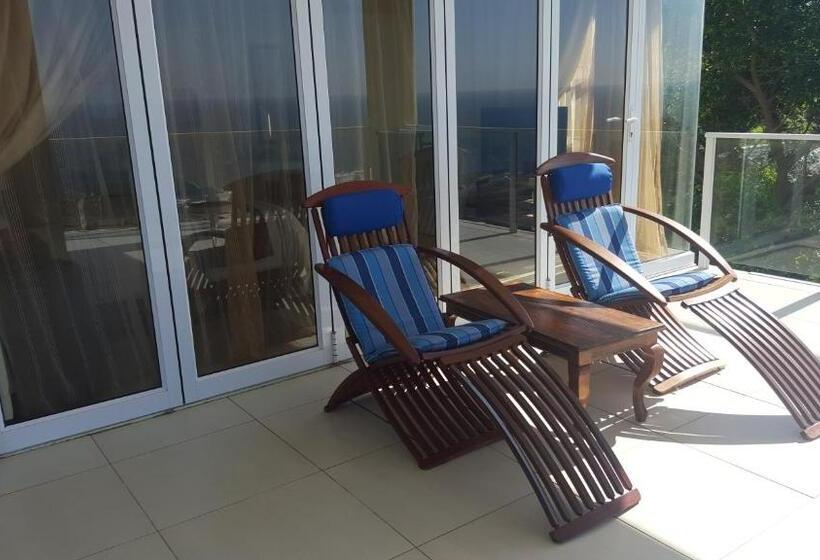 스탠다드 발코니 룸 바다 전망, The Homestead Margate South Africa