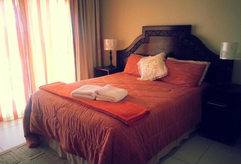 스탠다드 룸 풀장 전망, The Homestead Margate South Africa